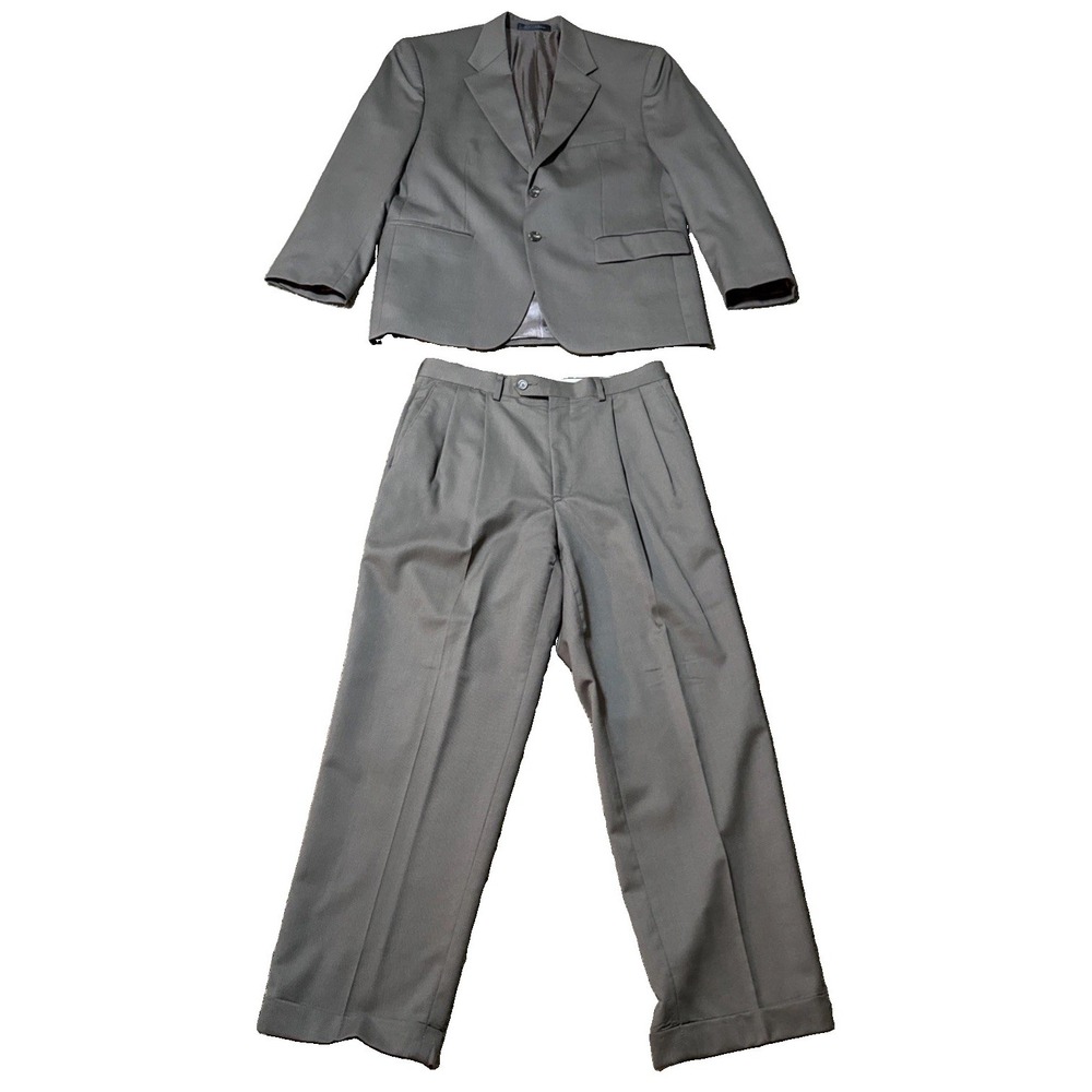 Van Heusen Mens 40S 32x30 Brown 100% Wool 2 Piece Suit Pleated Pants